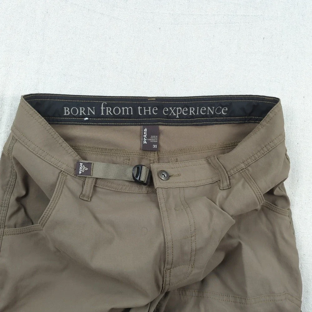 Prana Pants Mens 31x32 Khaki Straight Zion Cargo Hiking Outdoor Travel Belted